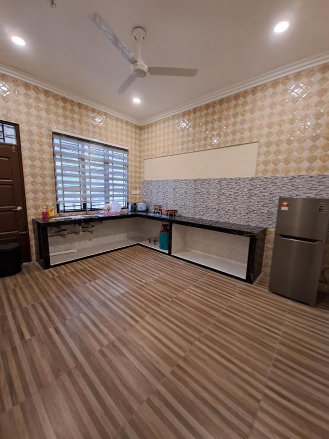 ZN Homestay Gong Badak Kampong Pengkalan Maras Luaran gambar